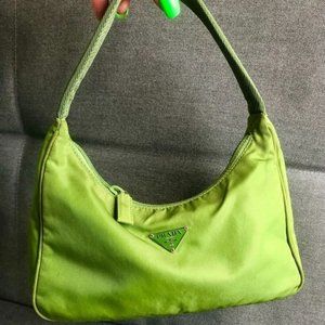 ‼️SOLD‼️AUTH PRADA ReEdition True vtg NYLON MINI BAG! 🍏 APPLE GREEN